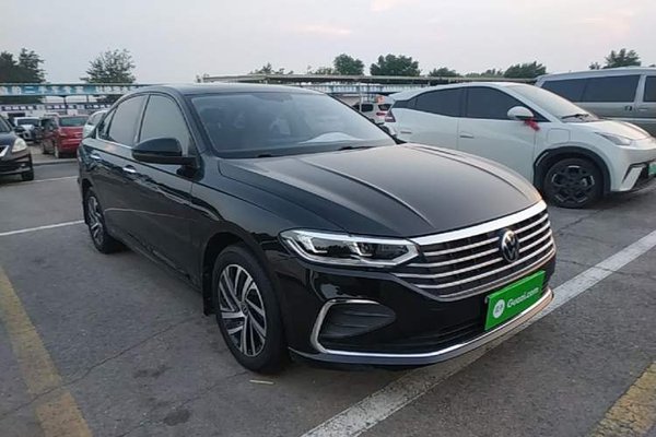 Volkswagen Lavida 2023, 27900 км, за 12222 USD