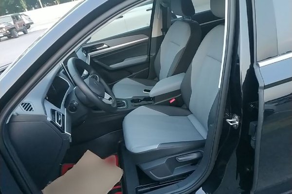 Volkswagen Lavida 2023, 27900 км, за 12222 USD - фото 18