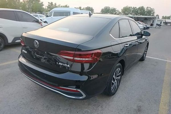 Volkswagen Lavida 2023, 27900 км, за 12222 USD - фото 6