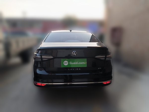 Volkswagen Lavida 2023, 34100 км, за 10906 USD