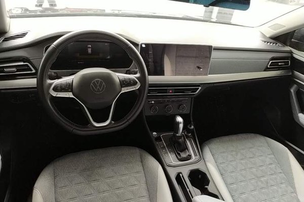 Volkswagen Lavida 2023, 38100 км, за 11043 USD - фото 13