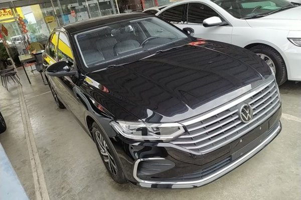 Volkswagen Lavida 2023, 38100 км, за 11043 USD