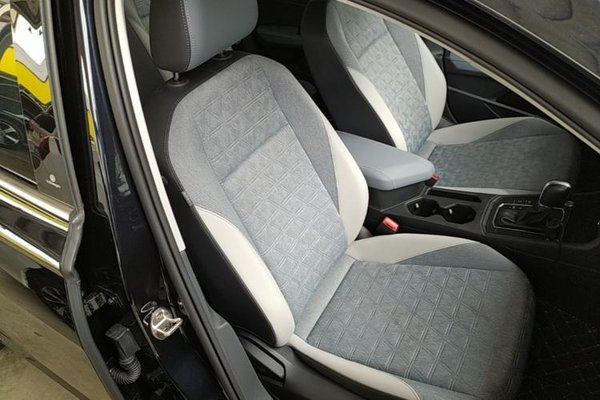 Volkswagen Lavida 2023, 38100 км, за 11043 USD - фото 23