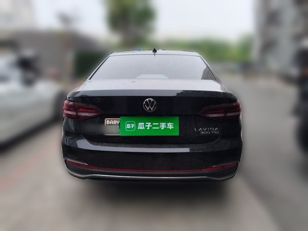Volkswagen Lavida 2023, 53900 км, за 10404 USD