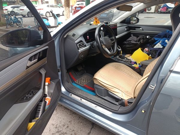 Volkswagen Lavida 2023, 70400 км, за 9894 USD - фото 17