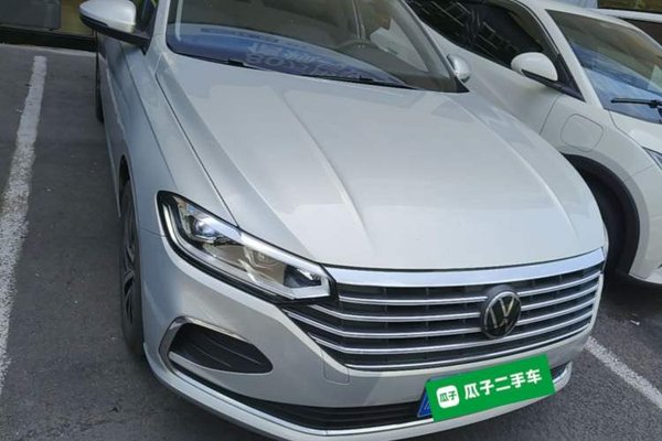 Volkswagen Lavida 2023, 54900 км, за 11426 USD
