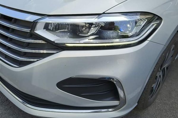 Volkswagen Lavida 2023, 54900 км, за 11426 USD - фото 9