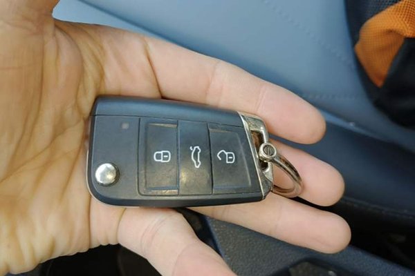 Volkswagen Lavida 2023, 54900 км, за 11426 USD - фото 12
