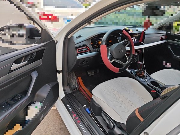 Volkswagen Lavida 2023, 110000 км, за 12402 USD - фото 19