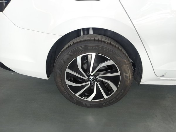 Volkswagen Lavida 2023, 1800 км, за 11587 USD - фото 10