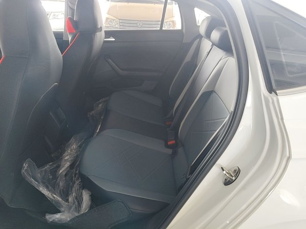 Volkswagen Lavida 2023, 1800 км, за 11587 USD - фото 20