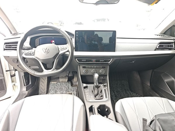 Volkswagen Lavida 2023, 46300 км, за 11201 USD - фото 13