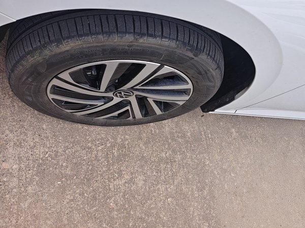 Volkswagen Lavida 2023, 46300 км, за 11201 USD - фото 8