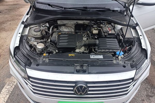 Volkswagen Lavida 2023, 49300 км, за 8592 USD - фото 21
