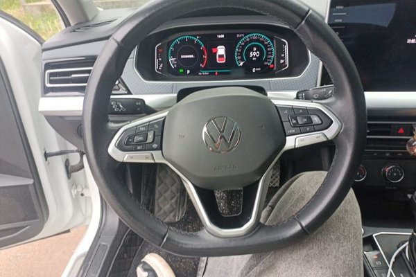Volkswagen Lavida 2023, 49300 км, за 8592 USD - фото 10
