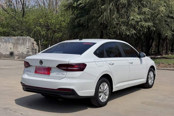 Volkswagen Lavida 2023, 74100 км, за 10260 USD - фото 8