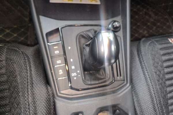 Volkswagen Lavida 2023, 8800 км, за 10394 USD - фото 14