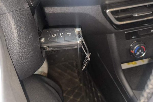 Volkswagen Lavida 2023, 8800 км, за 10394 USD - фото 20