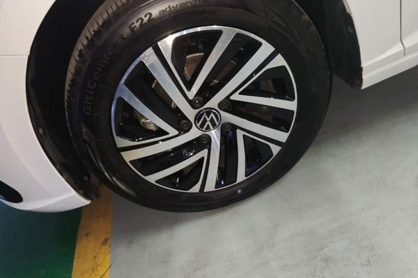 Volkswagen Lavida 2024, 11800 км, за 12794 USD - фото 27