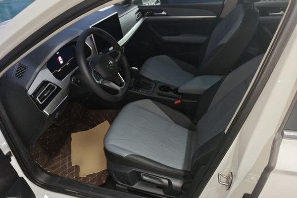 Volkswagen Lavida 2024, 11800 км, за 12794 USD - фото 7