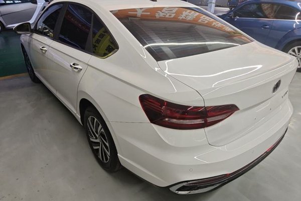 Volkswagen Lavida 2024, 11800 км, за 12794 USD - фото 16