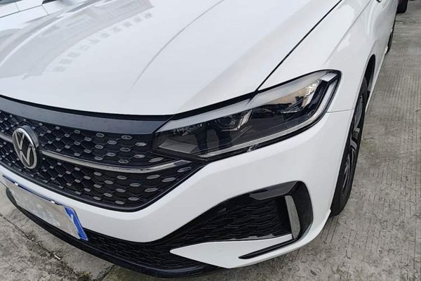 Volkswagen Lavida 2024, 28900 км, за 13219 USD - фото 9