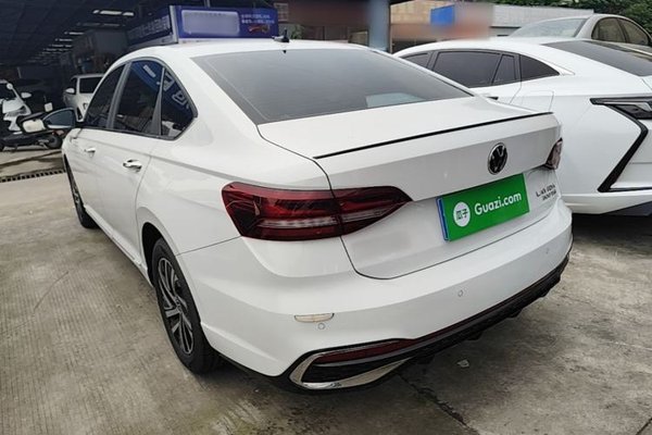 Volkswagen Lavida 2024, 28900 км, за 13219 USD