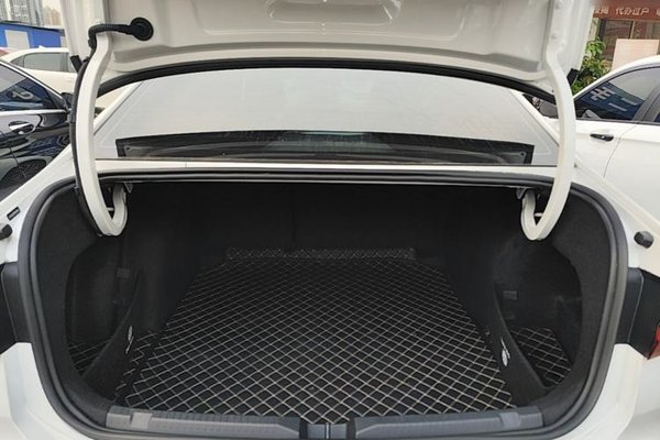 Volkswagen Lavida 2024, 28900 км, за 13219 USD - фото 22