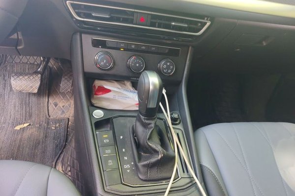 Volkswagen Lavida 2024, 3500 км, за 14763 USD - фото 13