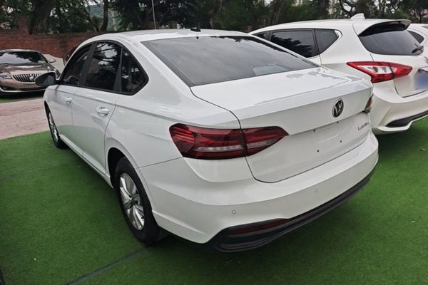Volkswagen Lavida 2024, 68500 км, за 11237 USD