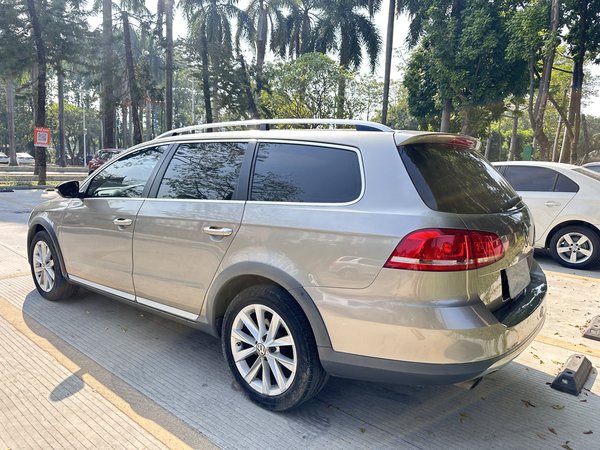 Volkswagen Magotan 2012, 198300 км, за 8659 USD - фото 9