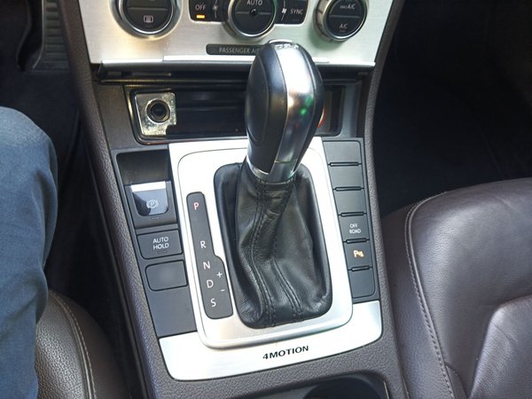 Volkswagen Magotan 2012, 198300 км, за 8659 USD - фото 16