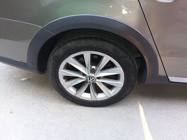 Volkswagen Magotan 2012, 198300 км, за 8659 USD