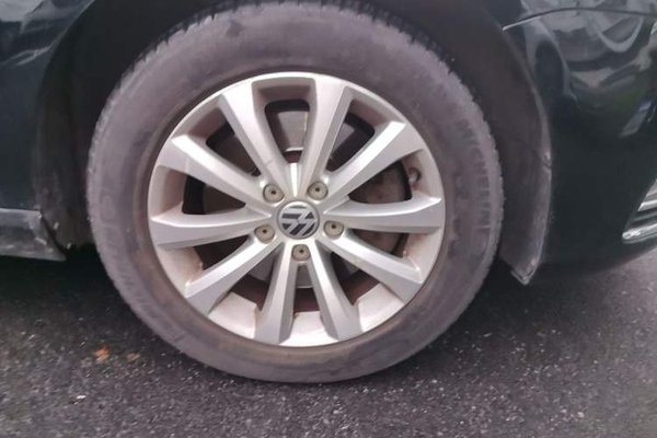 Volkswagen Magotan 2013, 199500 км, за 4921 USD - фото 8