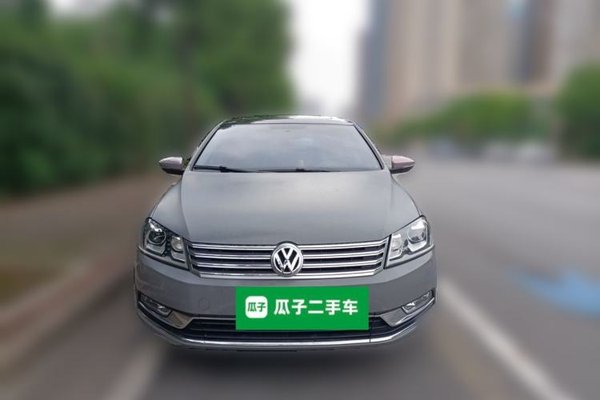 Volkswagen Magotan 2013, 100399 км, за 5643 USD