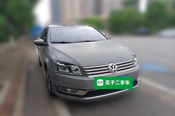 Volkswagen Magotan 2013, 100399 км, за 5643 USD