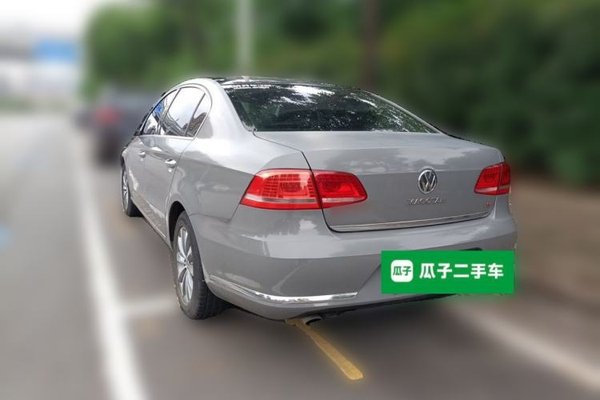 Volkswagen Magotan 2013, 100399 км, за 5643 USD