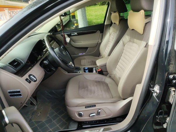 Volkswagen Magotan 2013, 106200 км, за 7623 USD - фото 12