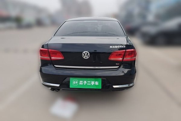 Volkswagen Magotan 2015, 109400 км, за 6499 USD