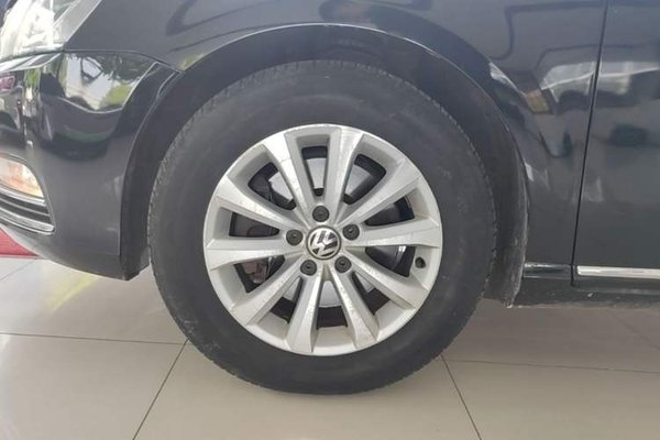 Volkswagen Magotan 2015, 120200 км, за 7476 USD - фото 8