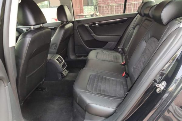 Volkswagen Magotan 2015, 120600 км, за 8906 USD - фото 20