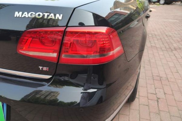 Volkswagen Magotan 2015, 120600 км, за 8906 USD - фото 7