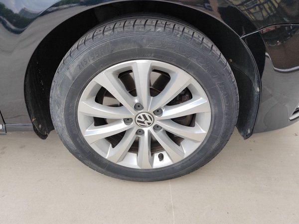 Volkswagen Magotan 2016, 118800 км, за 6791 USD - фото 8