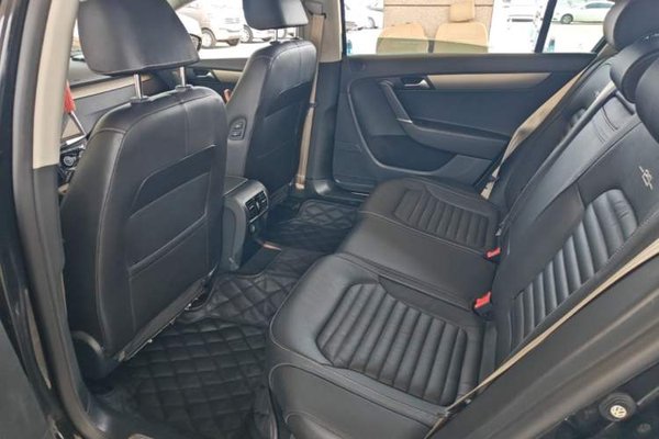 Volkswagen Magotan 2016, 80300 км, за 8247 USD - фото 20
