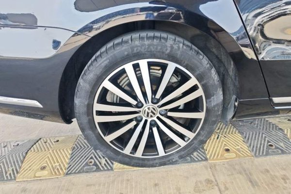 Volkswagen Magotan 2016, 80300 км, за 8247 USD - фото 10