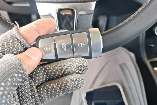 Volkswagen Magotan 2016, 80300 км, за 8247 USD - фото 12