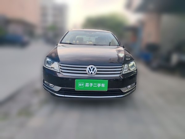 Volkswagen Magotan 2016, 84100 км, за 8684 USD