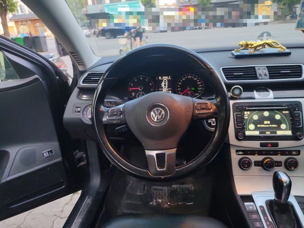 Volkswagen Magotan 2016, 84100 км, за 8684 USD - фото 11
