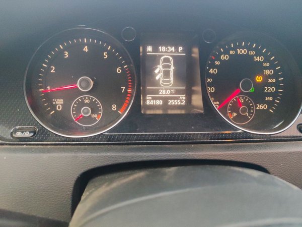 Volkswagen Magotan 2016, 84100 км, за 8684 USD - фото 13