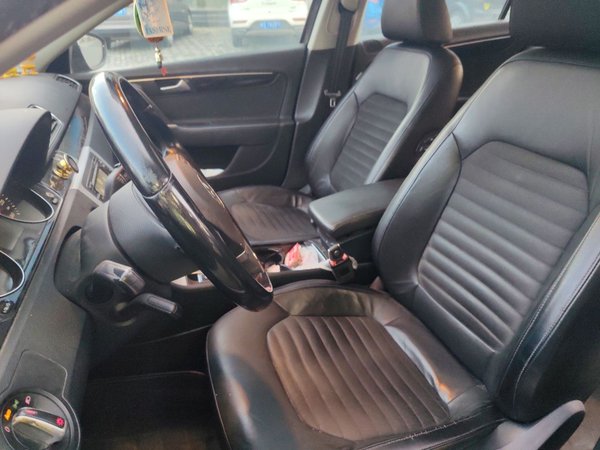 Volkswagen Magotan 2016, 84100 км, за 8684 USD - фото 16